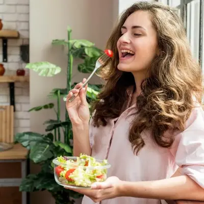 Make It Tasty: How Food Descriptions Impact Our Choices