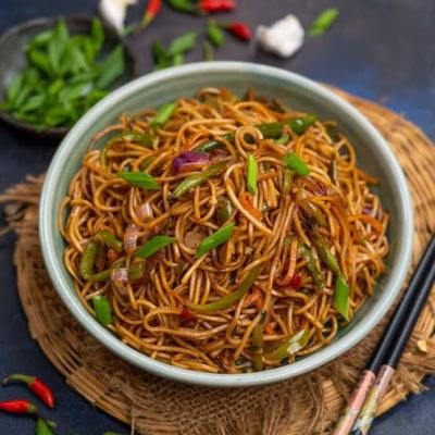 The 20-Minute "Empty Fridge" Garlic Chili Noodles: A Fast, Flavor-Packed Meal You'll Make Again and Again